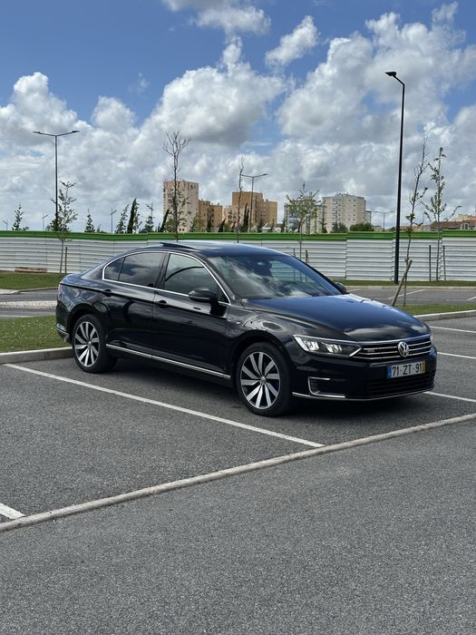 VW Passat GTE [Plug-in 218cv]