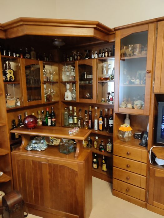 Móvel Sala com bar em cerejeira