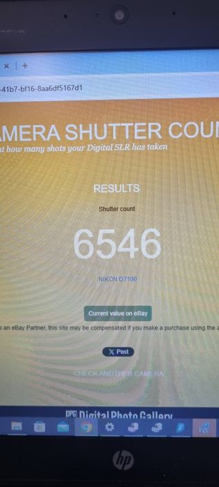 Nikon D7100 com lente 18-200