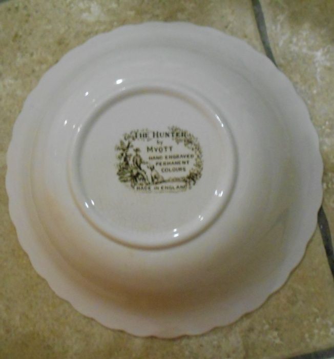 Vendo serviço de louça inglesa