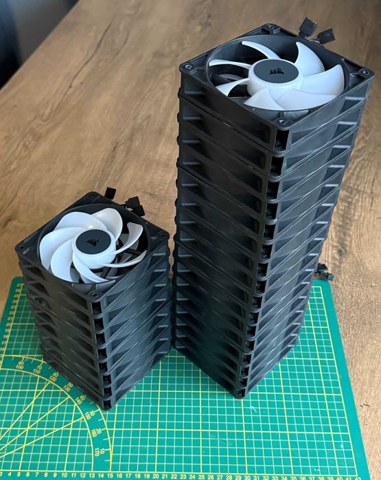 Wentylatory Corsair RS120 oraz RS120-R 24szt. ARGB PWM 120mm