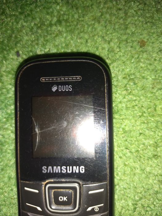 Samsung на дві сімки