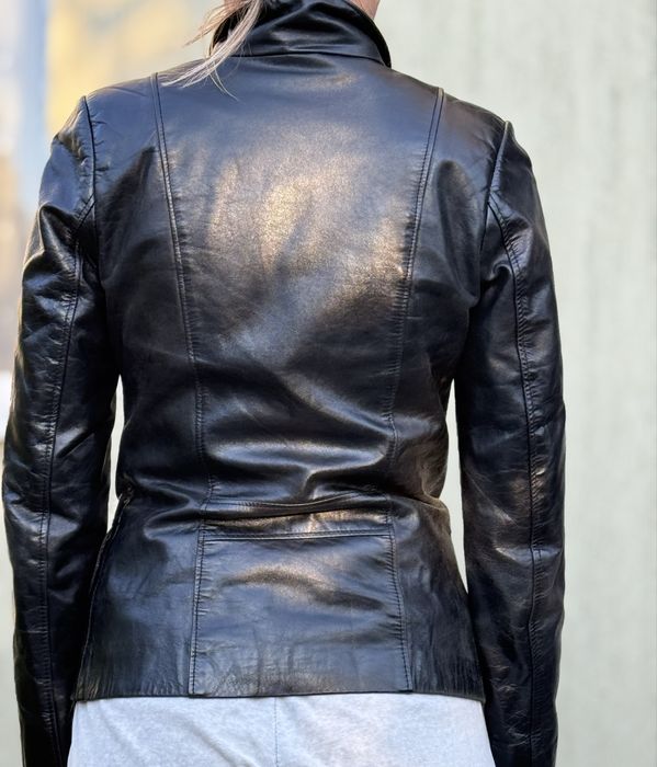 Куртка  шкіряна