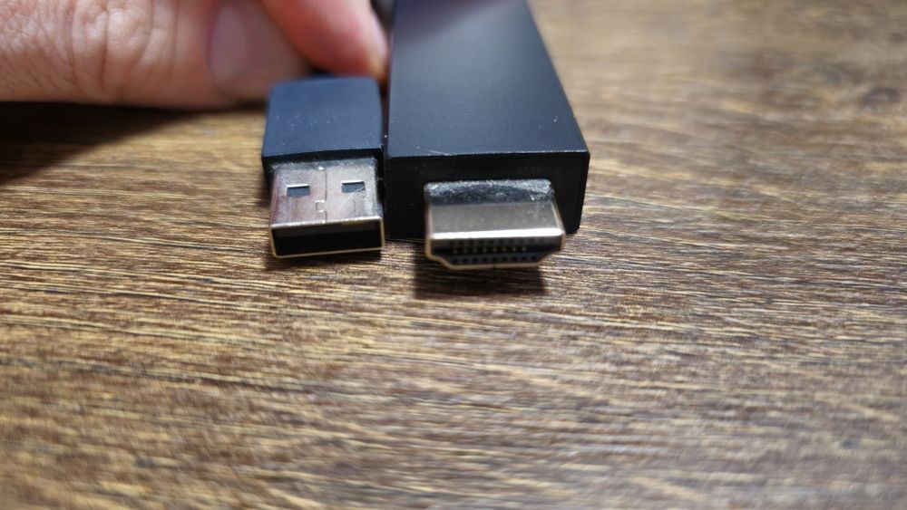 Najlepszy adapter smart tv Microsoft 1628 Wireless Display Adapter