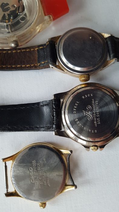 Zegarki na rękę, nakręcane 4 szt.