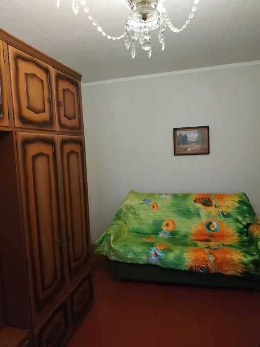 Продам 2 комнатную квартиру 45 м2,метро Алексеевская,ул. Ахсарова Vi