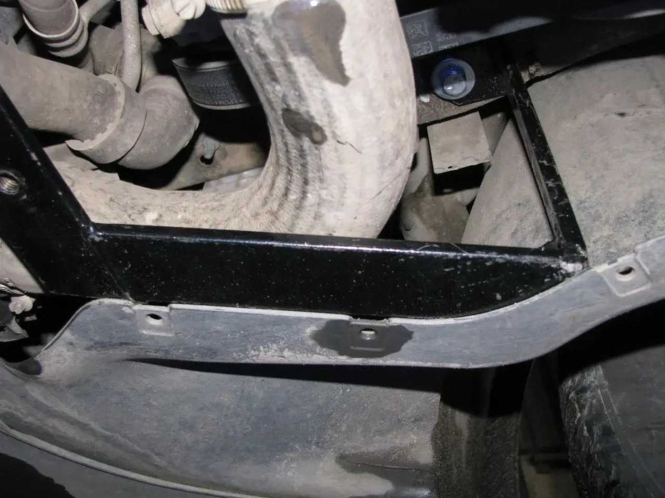 Захист двигуна та КПП Volkswagen Golf 6/Golf 5. защита картера Гольф