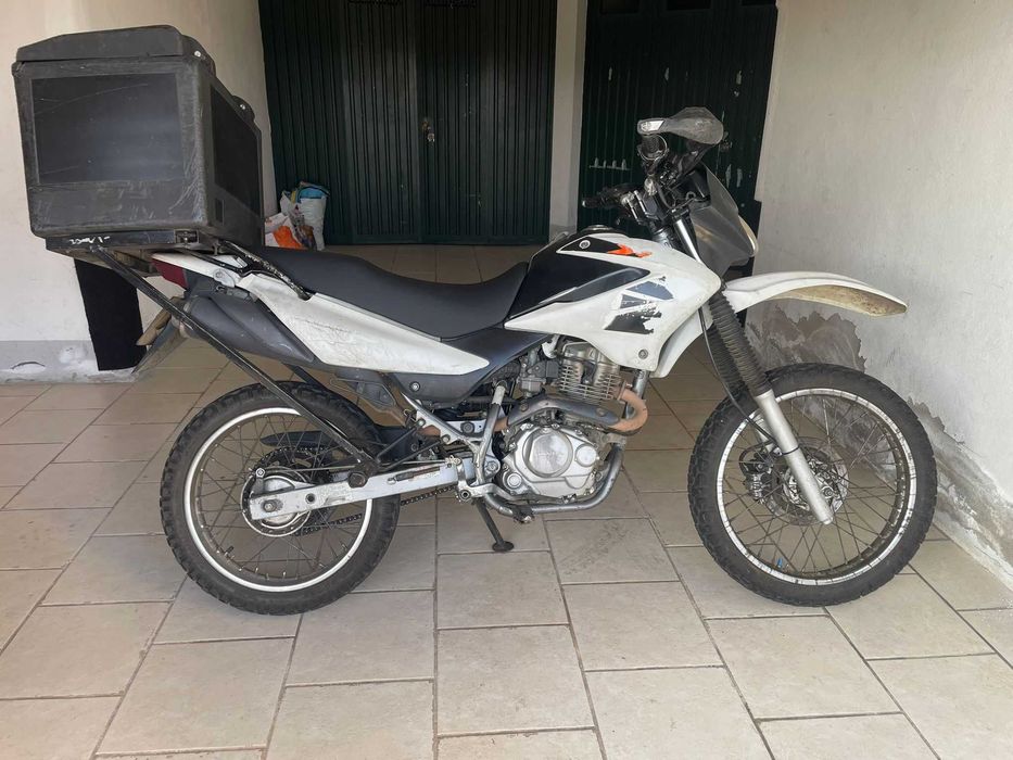 Moto Honda XR 125 L
