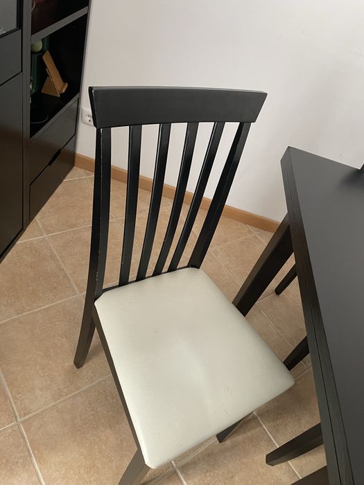 Mesa + 6 cadeiras ikea