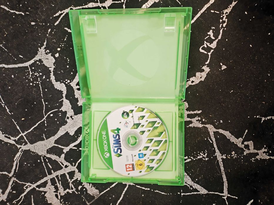 Xbox one Sims4 jak nowa