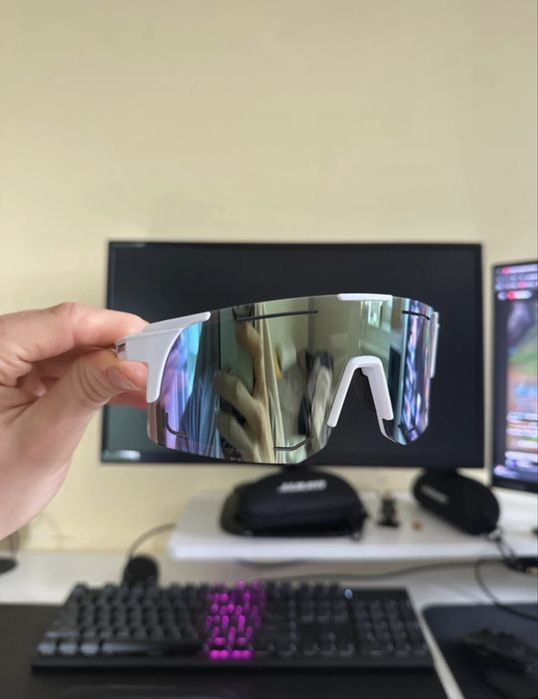 Okulary GIANT wraz z etui