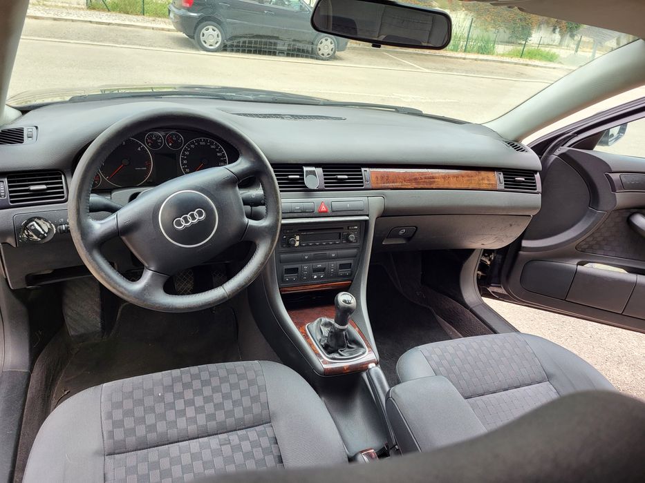 Audi A6 Sedan 1.9 TDI 130 cavalos