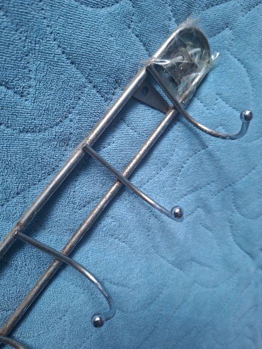 Wieszak łazienkowy na ręczniki 31cm