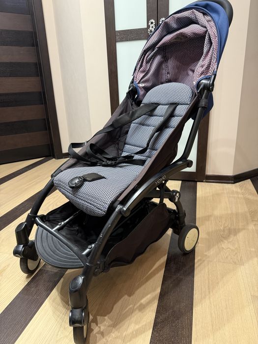 Продам коляску babyzen  yoyo
