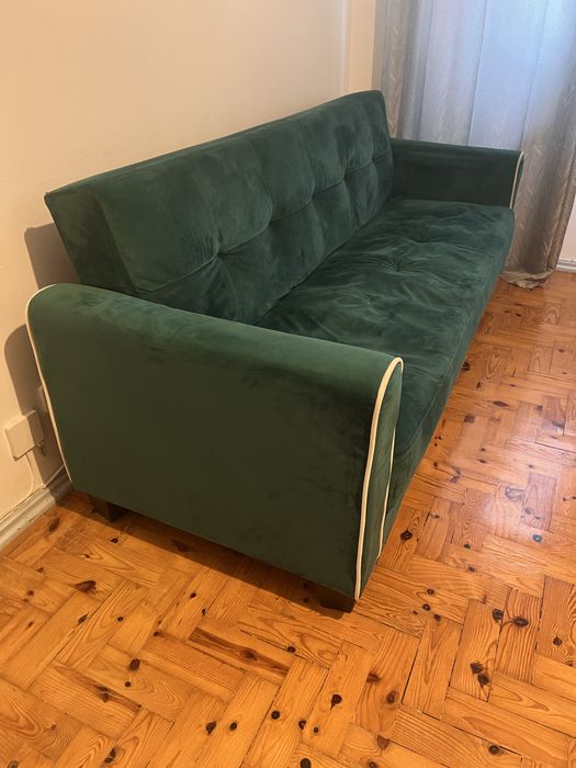Sofá verde-esmeralda