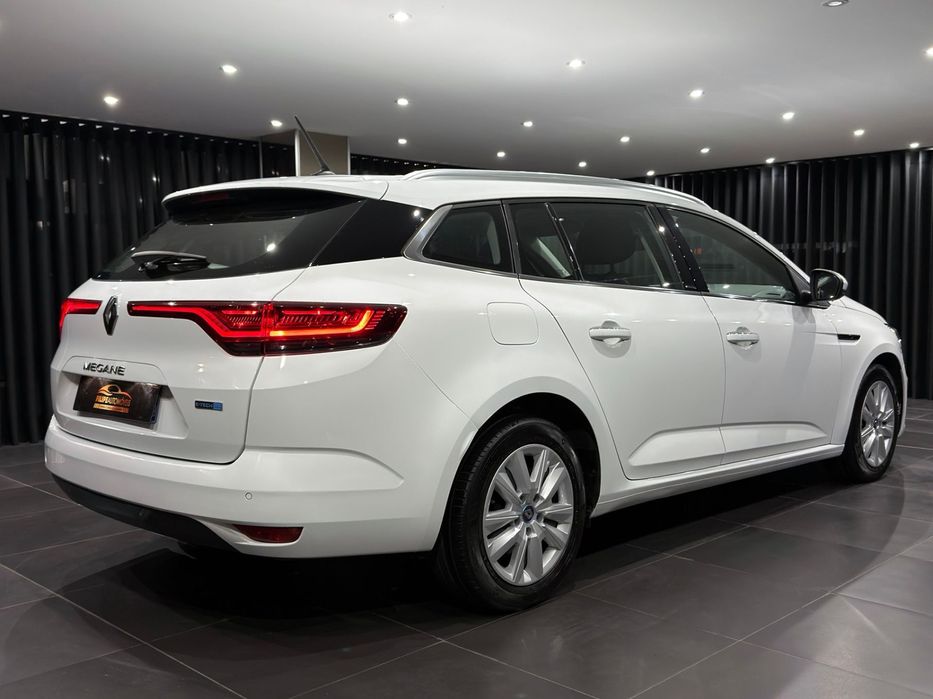 Renault Mégane E-Tech Plug-in Hybrid 160 EQUILIBRE