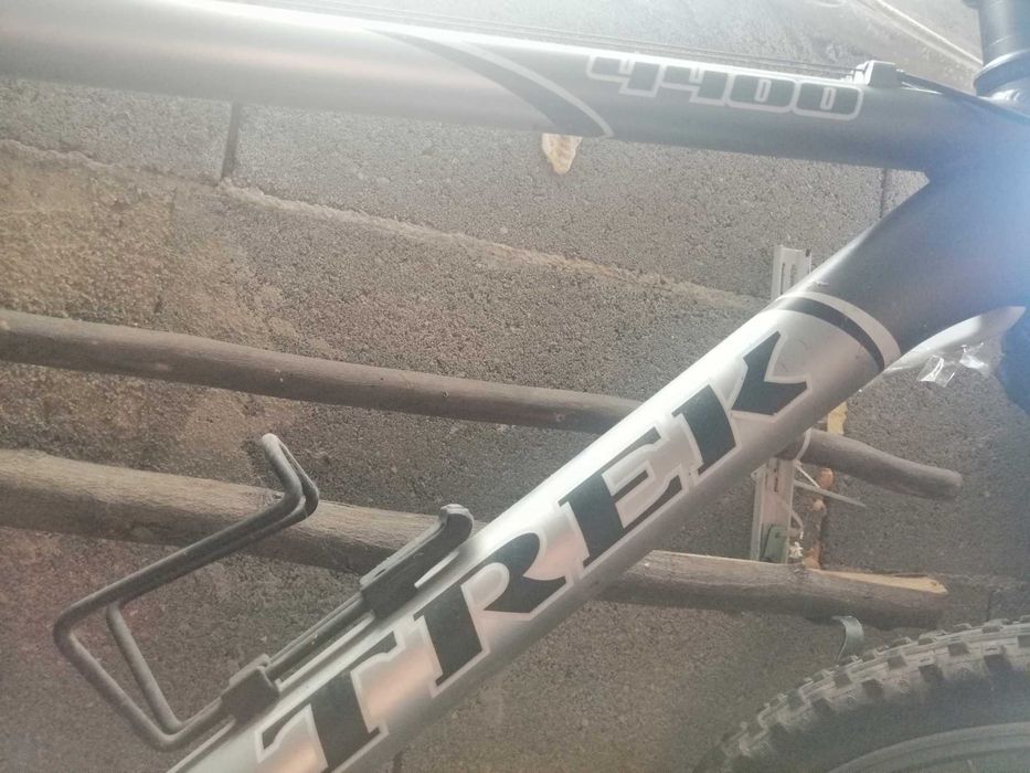 Baixa preço para despachar--Bicicleta Trek aluminio leve
