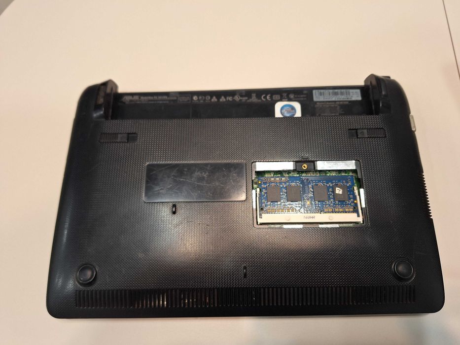 Нетбук ASUS Eee PC 1011PX на запчастини клавіатура плата