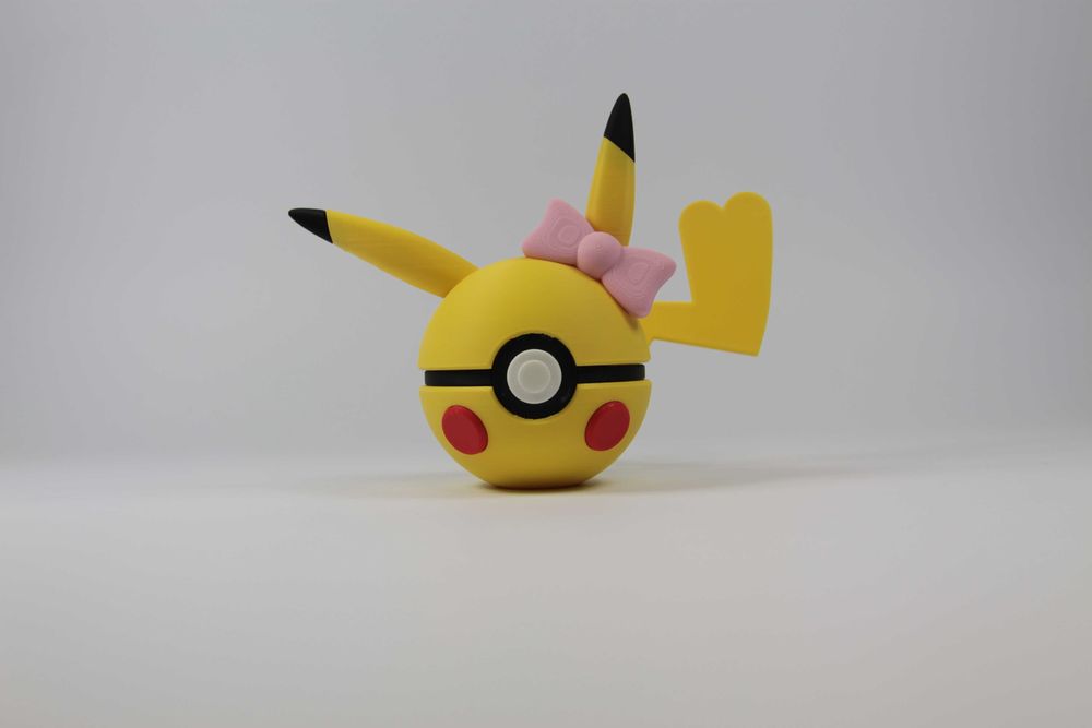 Female Pikachu Ball–Kolekcjonerska figurka Pokémon, idealna na prezent