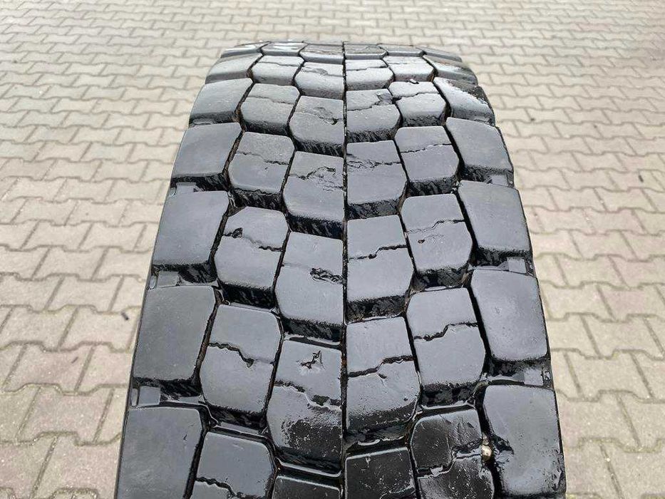 Opona używana napędowa 315/80R22.5 TYP MICHELIN X MULTI D HD / 14-15mm