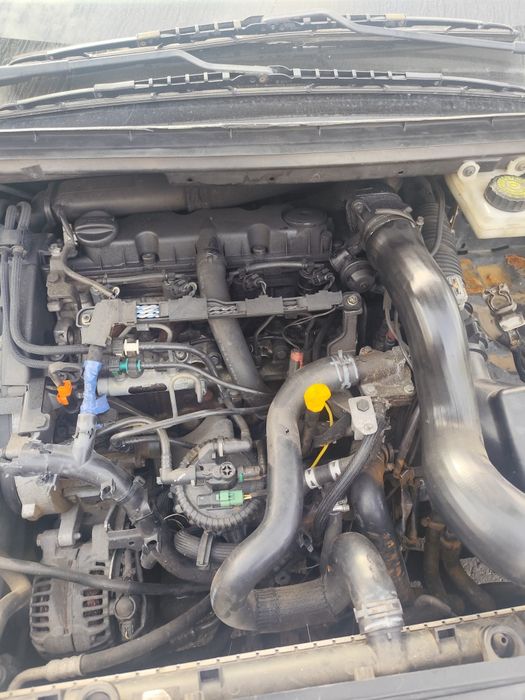 Peugeot 307 7 lugares 2.0HDi ler anúncio