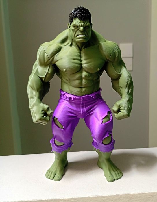 Boneco Hulk 24 cm