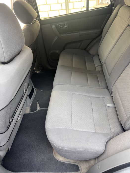Kia Sorento.  EX