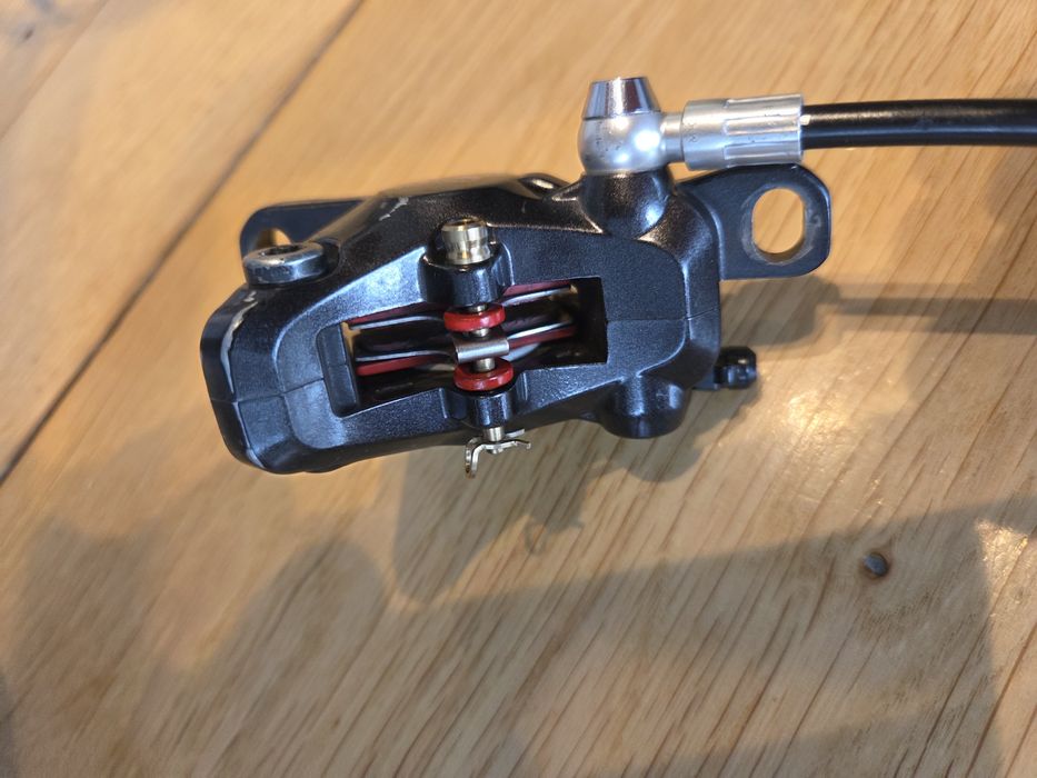 Hamulce  xt m8000 z klockami koolstop