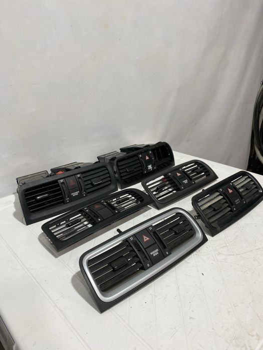 Дефлектор центральний Шкода фабія 2, дефлектори Skoda fabia 2