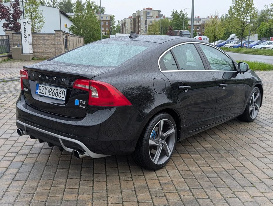Volvo S60 S60 3.0 T6 R-Design Polestar 329km