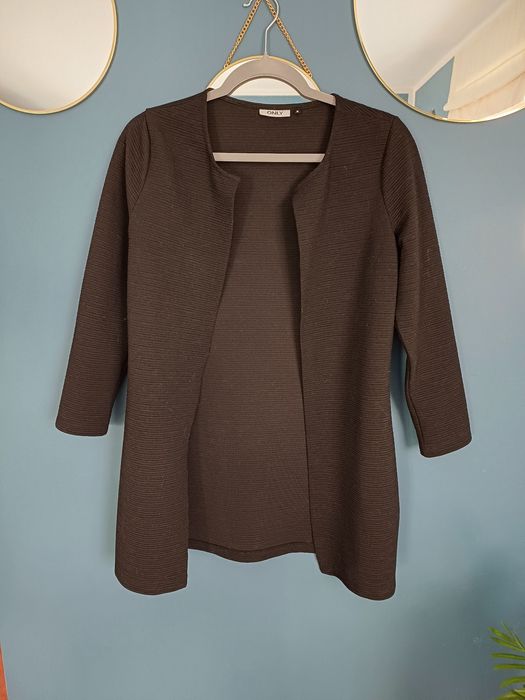 Wdzianko narzutka  czarna