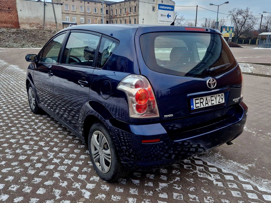 TOYOTA COROLLA VERSO 2,0 D4D, bardzo zadbana, ZERO korozji