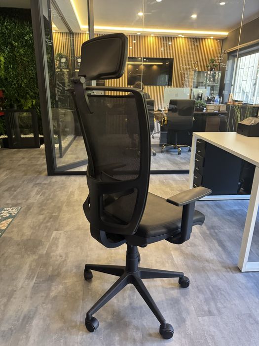 Cadeiras ergonômicas (como novas)