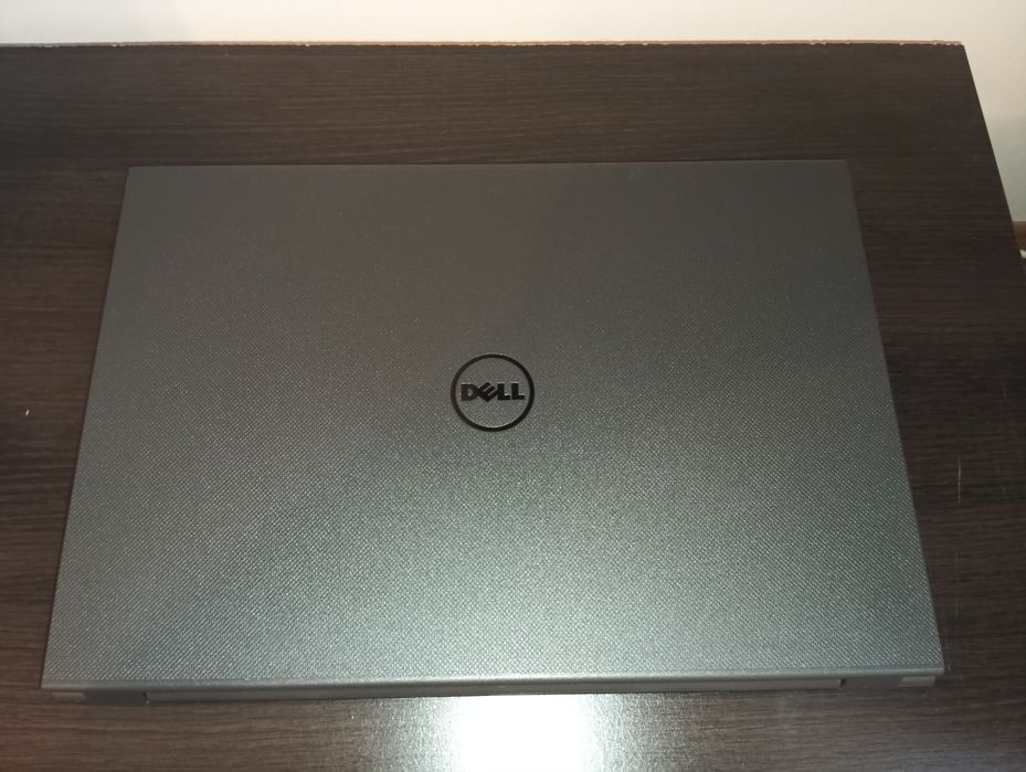 Dell Vostro 3549 i5 5th Gen