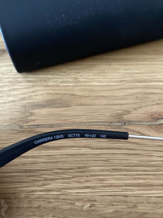 Okulary przeciwsłoneczne Carrera