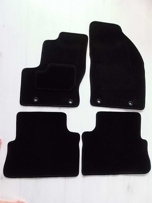 Dywaniki Welurowe FORD C-MAX 03-10 Idealnie Dopasowane