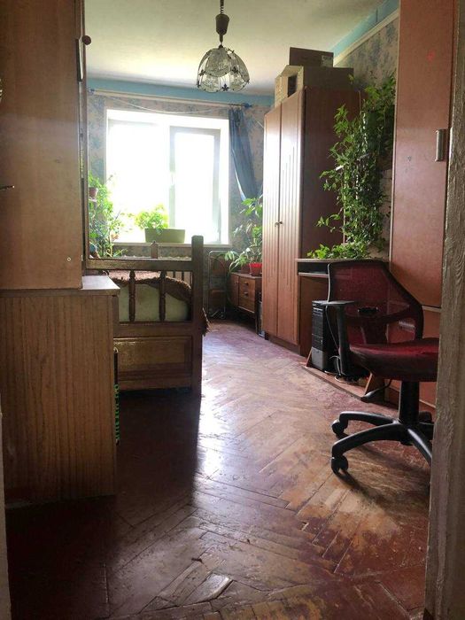 Продам 2к квартиру. Салтовка. Метро Студенческая!