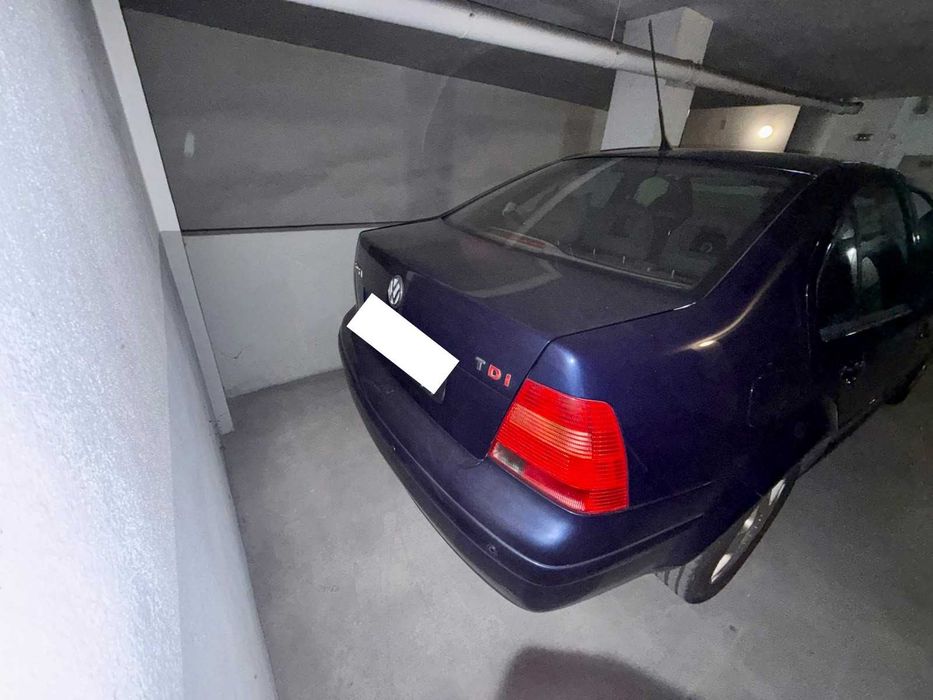 VW Bora 1.9 TDi Highline | 115 cv e 6 Velocidades — photo 3