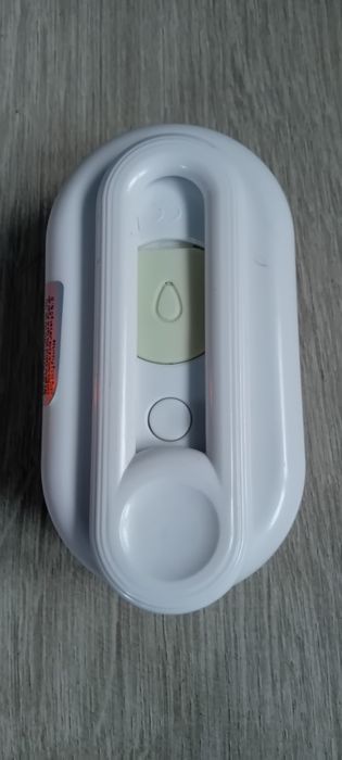 Szczotka dla kota z parą. Nowa.