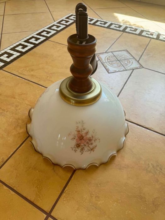 Lampa kuchenna regulowana