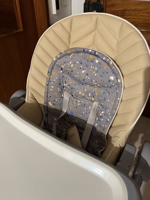 Cadeira alimentação