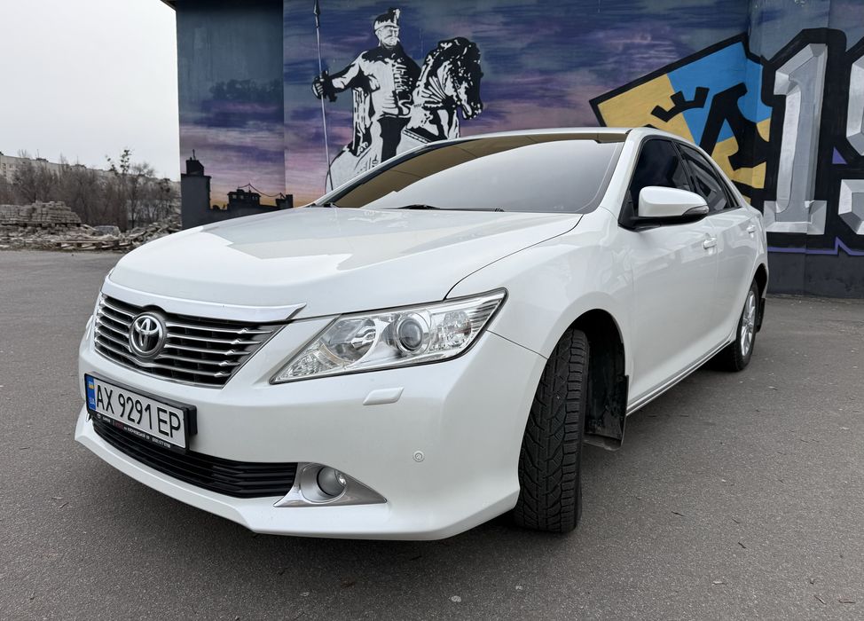 Продам Toyota Camry 50 (Официал)