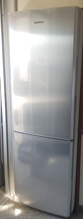 Frigorífico combinado  Samsung