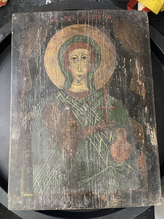иконе изображена святая мученица Анастасия.