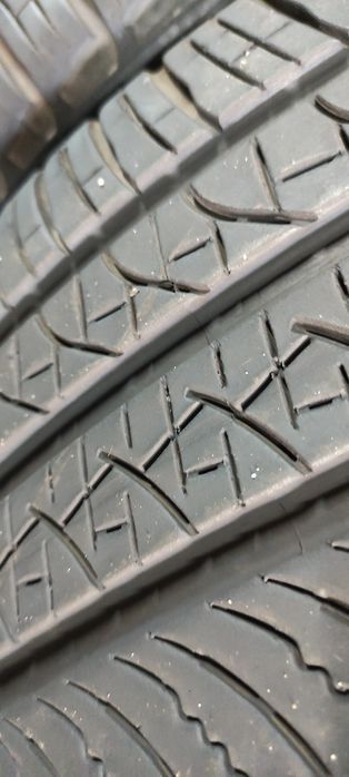 Pneus 285/40/23 Pirelli semi novos