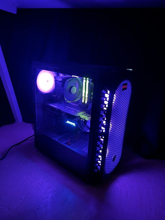 Komputer gamingowy Ryzen 7 RTX 3060ti 32/512gb