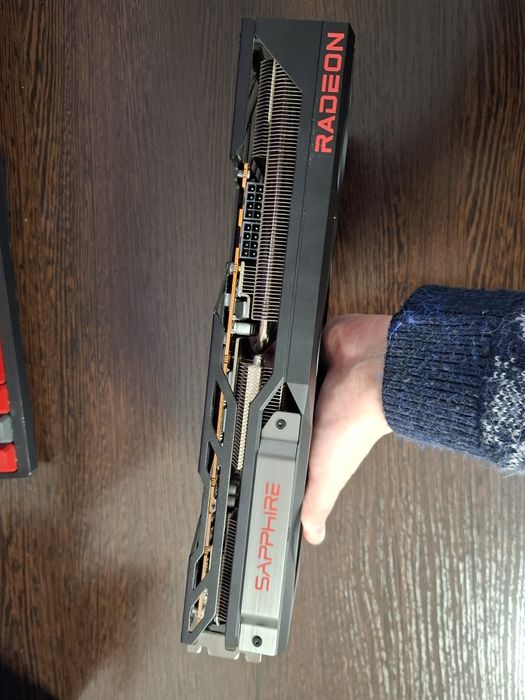Відеокарта AMD Radeon RX 6800 16GB Sapphire Pulse На гарантии