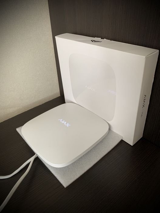 Централь охранная Ajax Hub White 2G