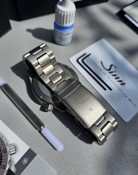 Sinn UX GSG 9 (EZM 2B) with TEGIMENT option