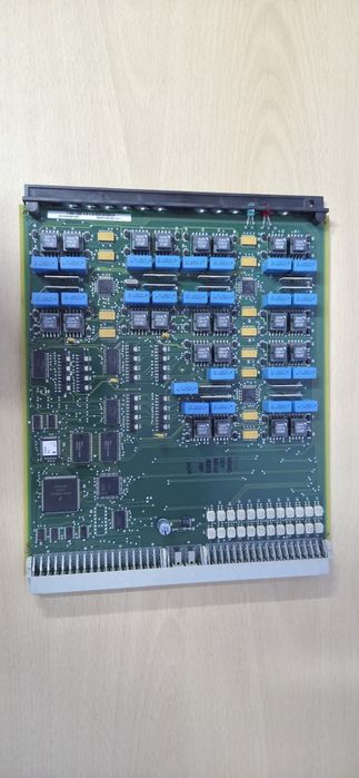 SLMO2 Q2168 X10 – цифровий модуль абонентських ліній Siemens / Unify